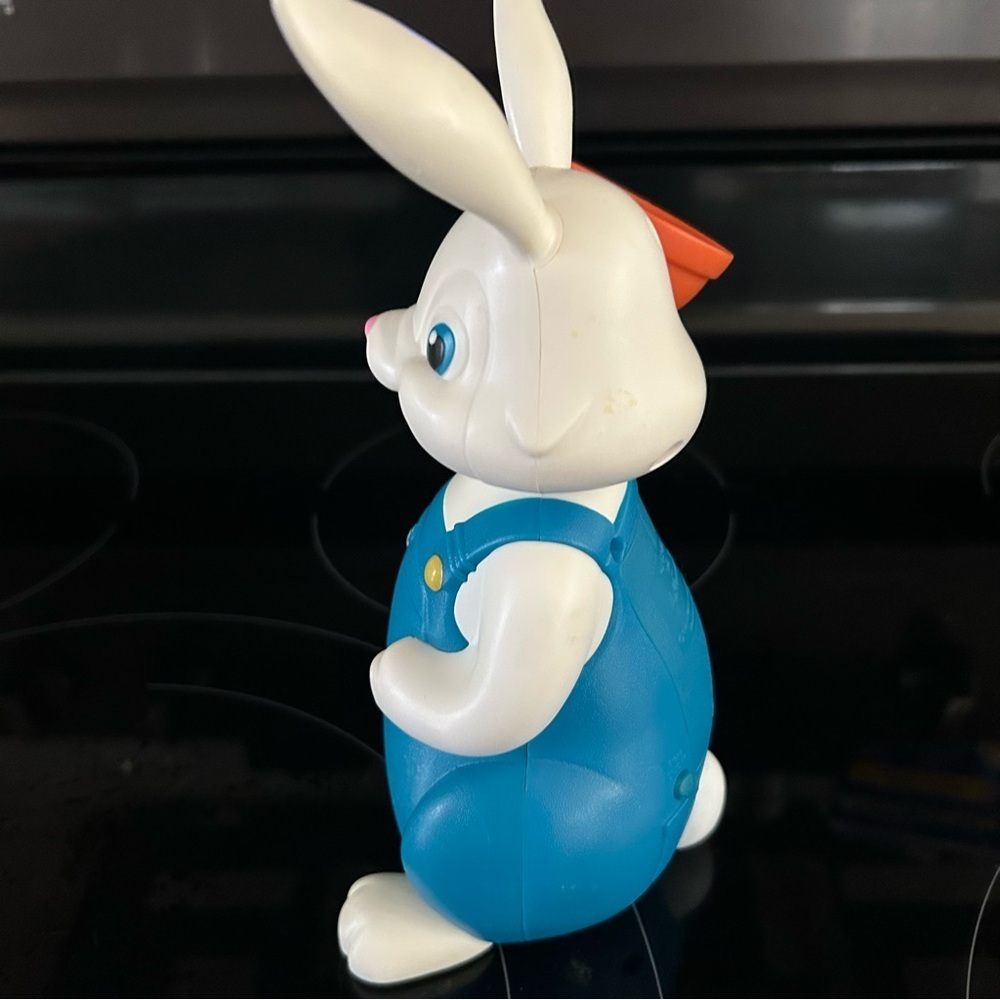 Hallmark joking bunny - Picture 2 of 4